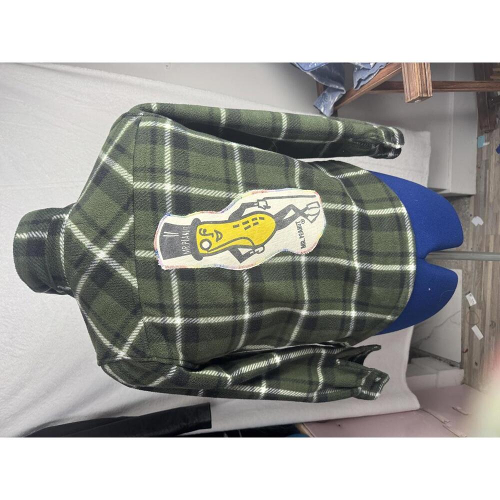 April 25th Flannels – Mr Peanut Upcycled Vintage Patch Child M | Ti_the_Artiste - Picture 2 of 4
